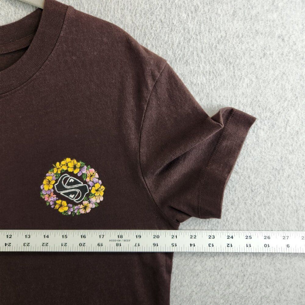 Quiksilver T Shirt Womens L Brown Skull Flowers Standard Crop Fit Tee Top - Picture 9 of 12